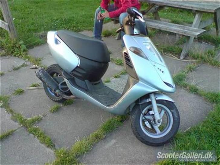 Aprilia Sonic SOLGT  billede 4