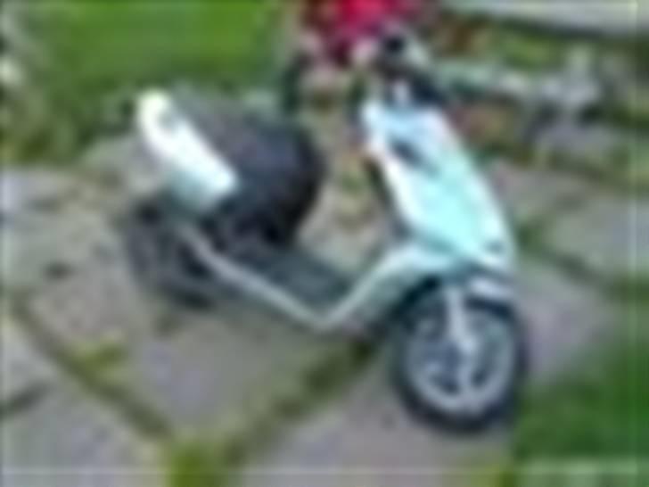 Aprilia Sonic SOLGT  billede 5