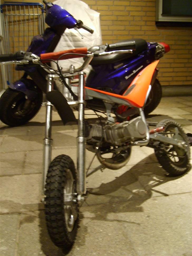 MiniBike Dirt Bike / Givet væk - som den ser ud nu  billede 1