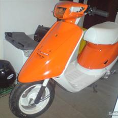 Yamaha Jog (BYTTET TIL LCD TV)