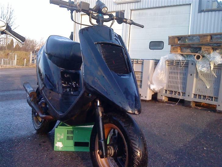 Yamaha Jogrox LC SOLGT  - Ny vasket :D  billede 1