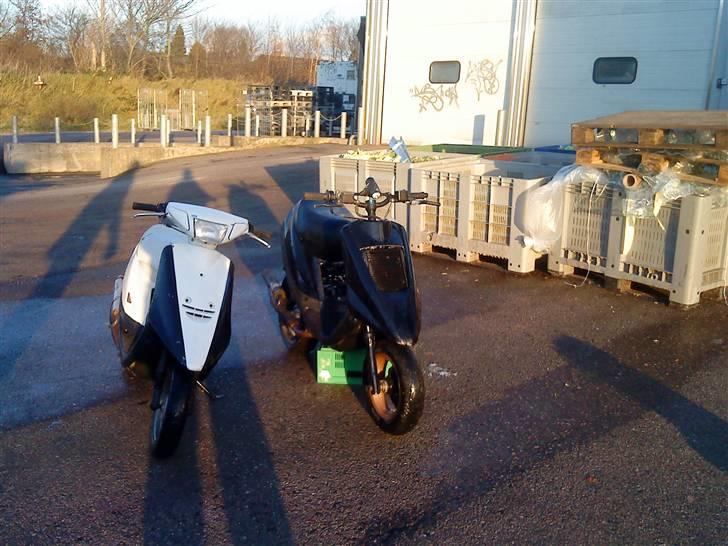 Yamaha Jogrox LC SOLGT  billede 4