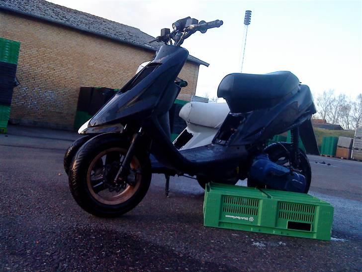 Yamaha Jogrox LC SOLGT  billede 6