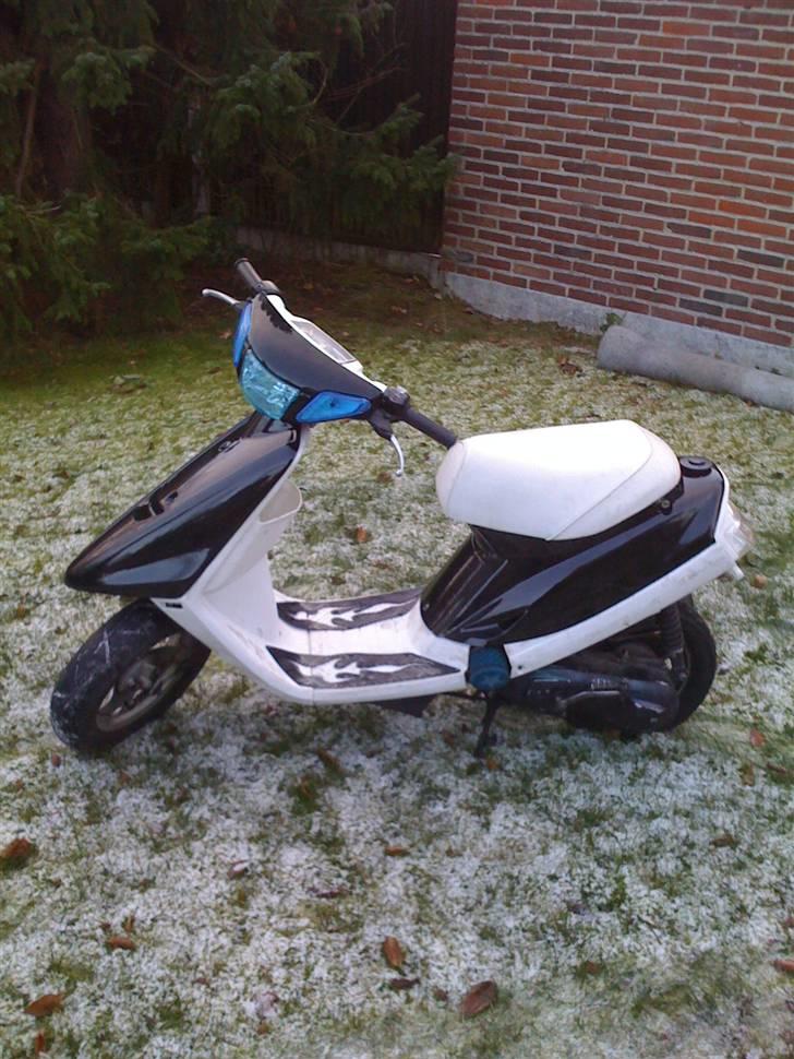 Yamaha Jog Fs - Sne tur i haven billede 9