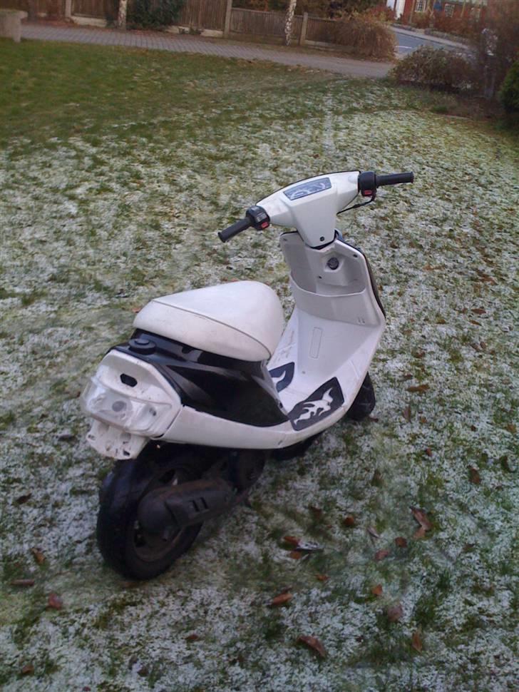 Yamaha Jog Fs - Sne tur i haven billede 12