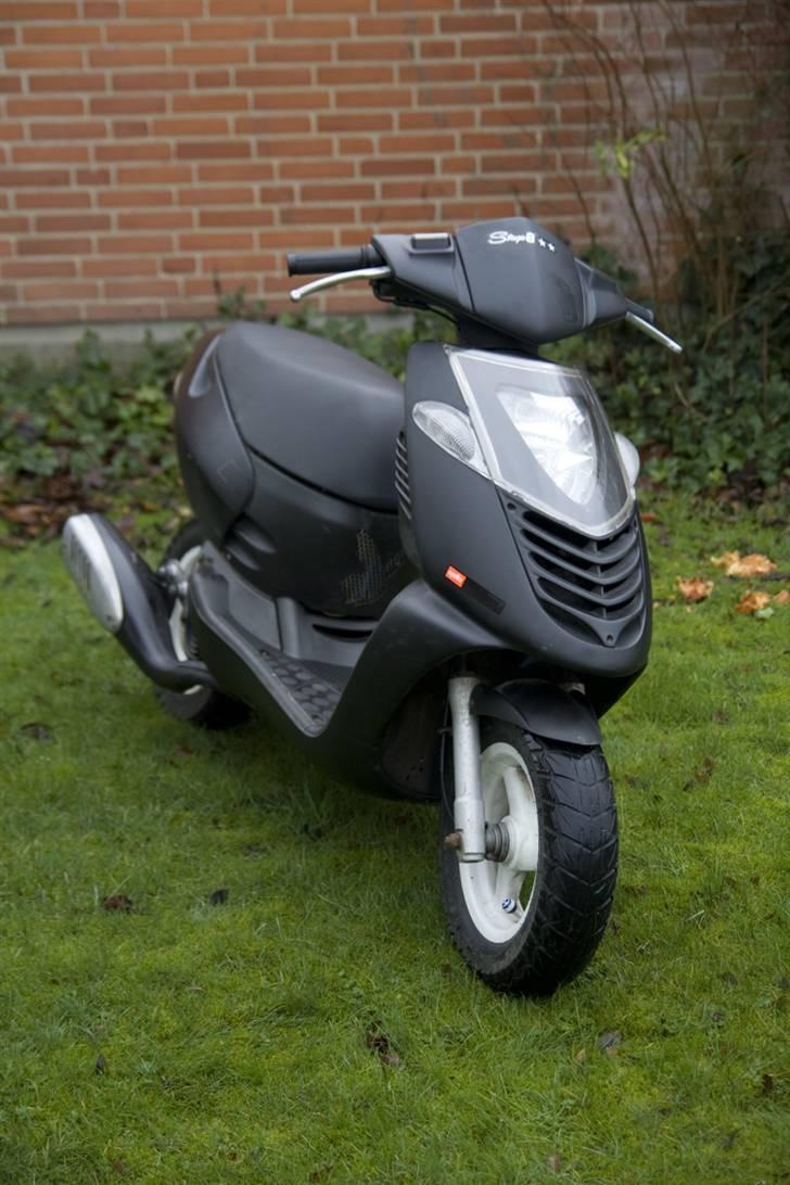 Aprilia Sonic -'BoX1'- SOLGT  billede 2