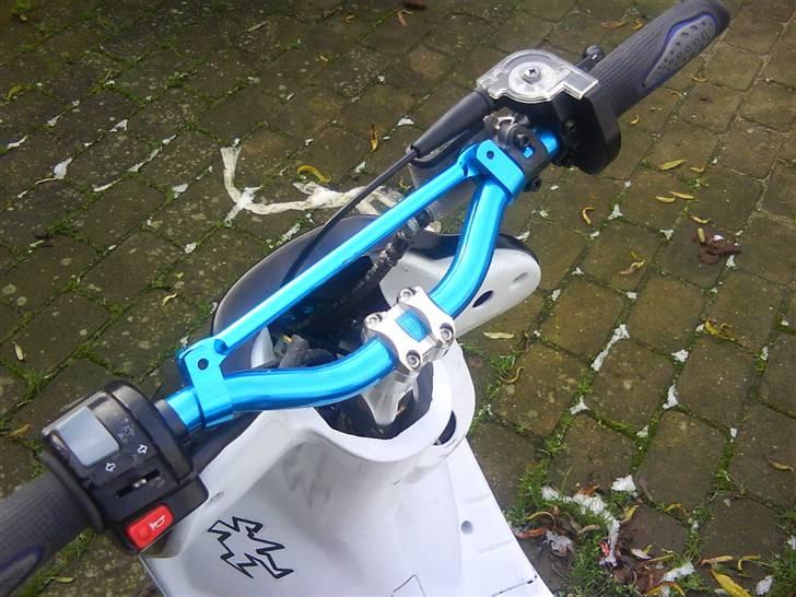 Yamaha jog space billede 11