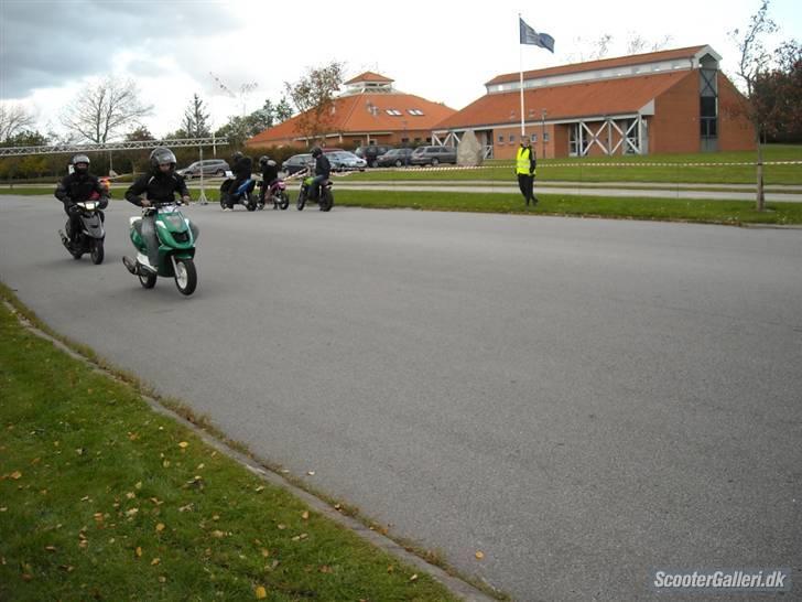 Yamaha Jog As  SOLGT billede 8