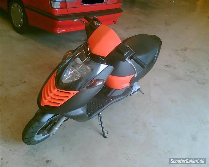 Aprilia Sonic unfinished - Så byggede jeg den op, til en hverdagsged med Polini Sport, men da cylinderen satte sig, gav jeg den hele turen.. igen ;) billede 16