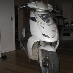 Aprilia Sonic (SOLGT)