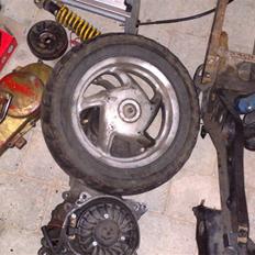 Piaggio Zip PROJEKT 09 (70%)