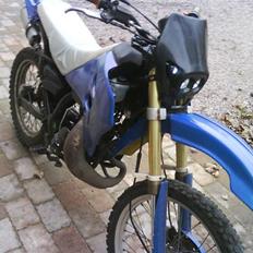 Suzuki Rmx