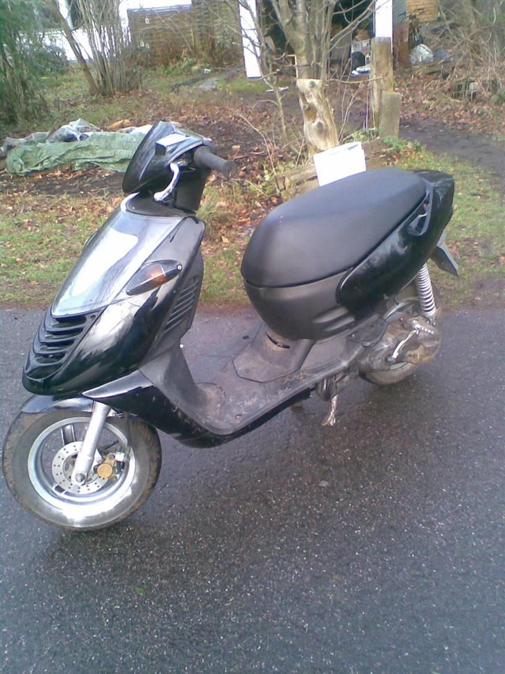 Aprilia SONIC SLOGT billede 4