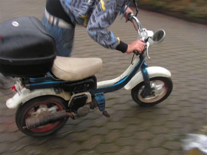 Suzuki Fz 50 BERTA <3  SOLGT billede 7