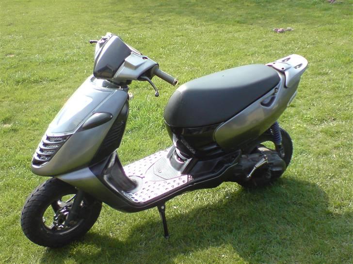 Aprilia sonic SOLGT! - nu :D billede 1