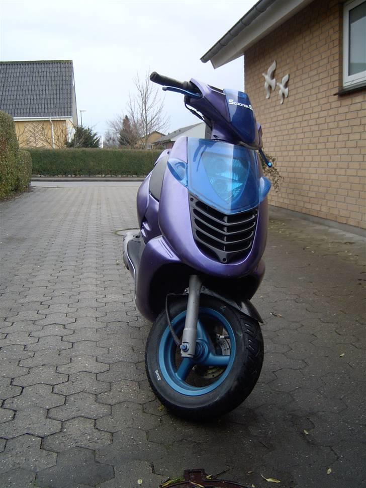 Aprilia sonic (solgt) :'( - Bente er nu malet op igen ;D <3 billede 20