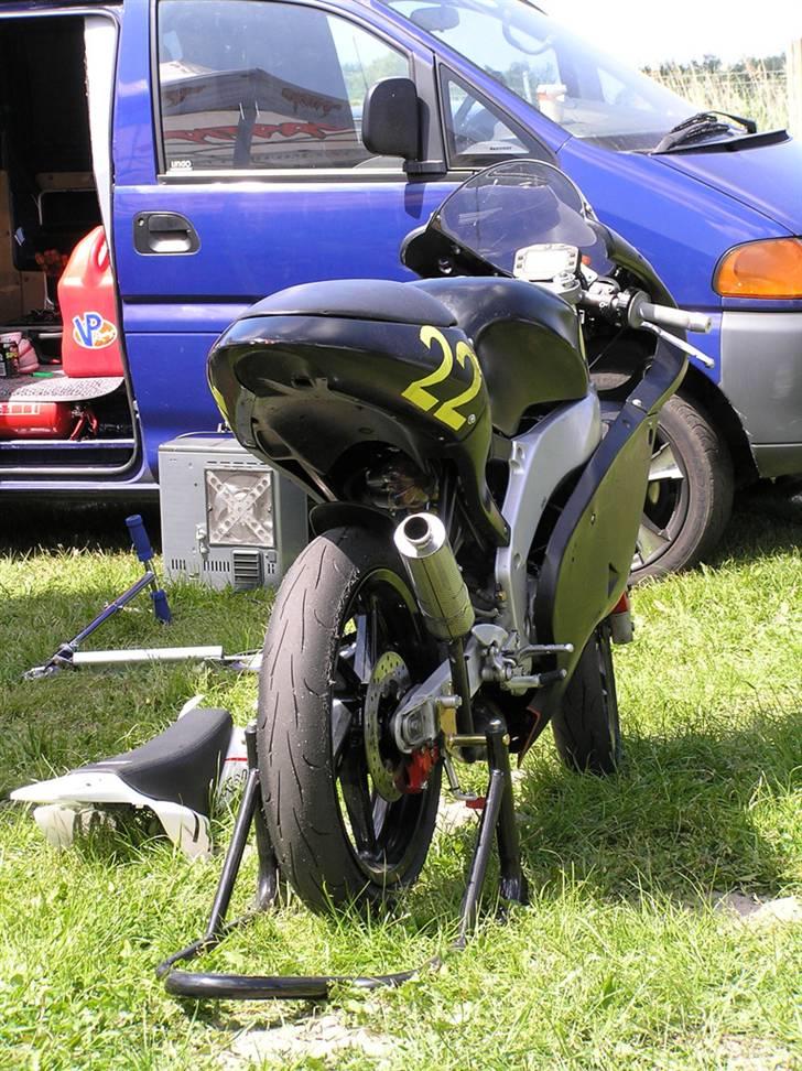Aprilia RS50 - Cyklen som den så ud ved DM3/4 på Rødby billede 2