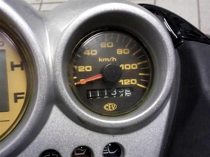 Yamaha arox .>.>.SOLGT.<.<. billede 4