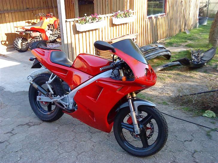 Cagiva mito (solgt) - nu billede 1