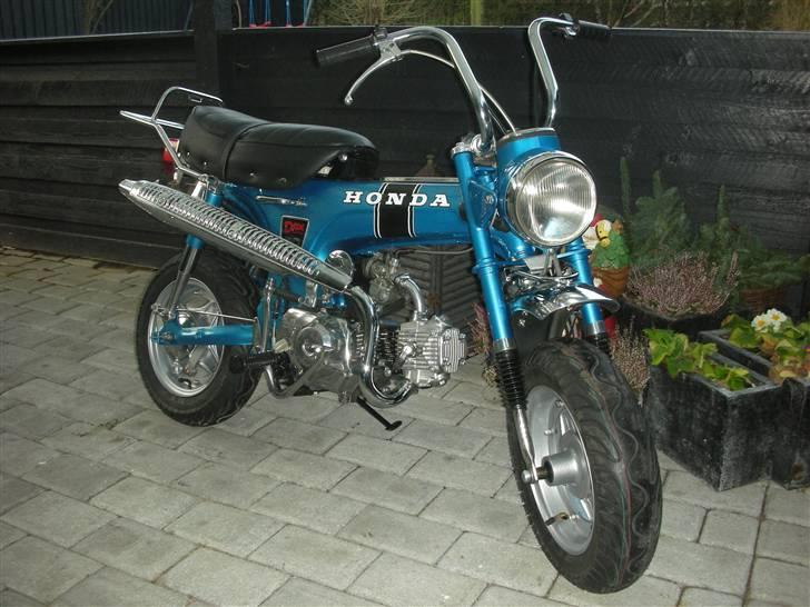 Honda DAX ST 50 billede 3