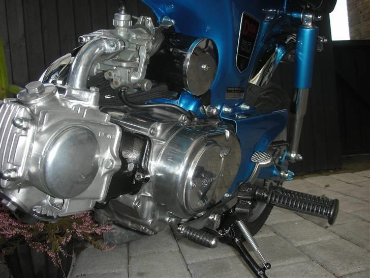 Honda DAX ST 50 billede 8