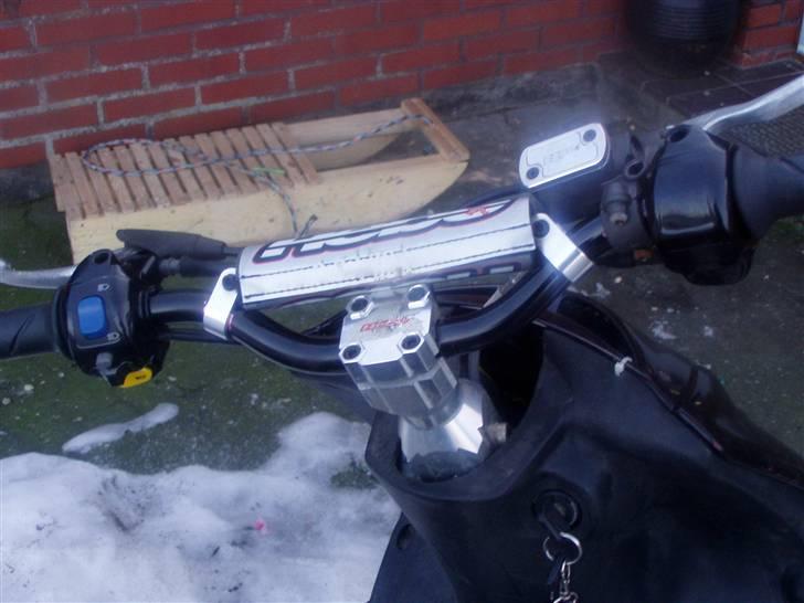 Peugeot speedfight 2... byttet billede 5