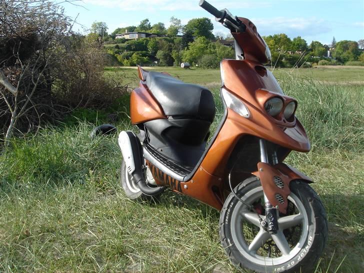 Yamaha Spy Solgt billede 4