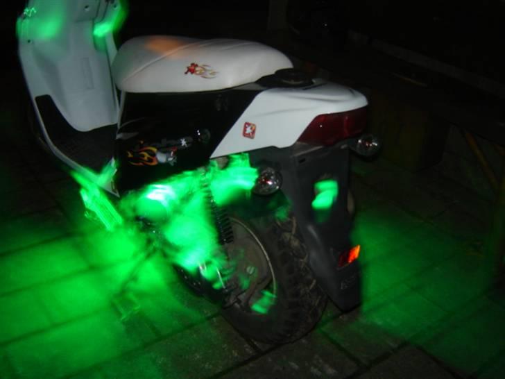 PGO Hot 50 solgt billede 2