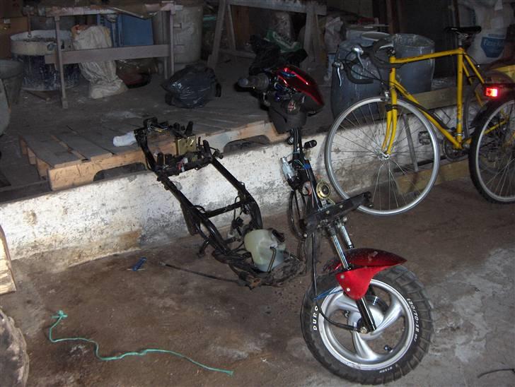 PGO Hot 50 AC Solgt! - den for den store tur billede 8