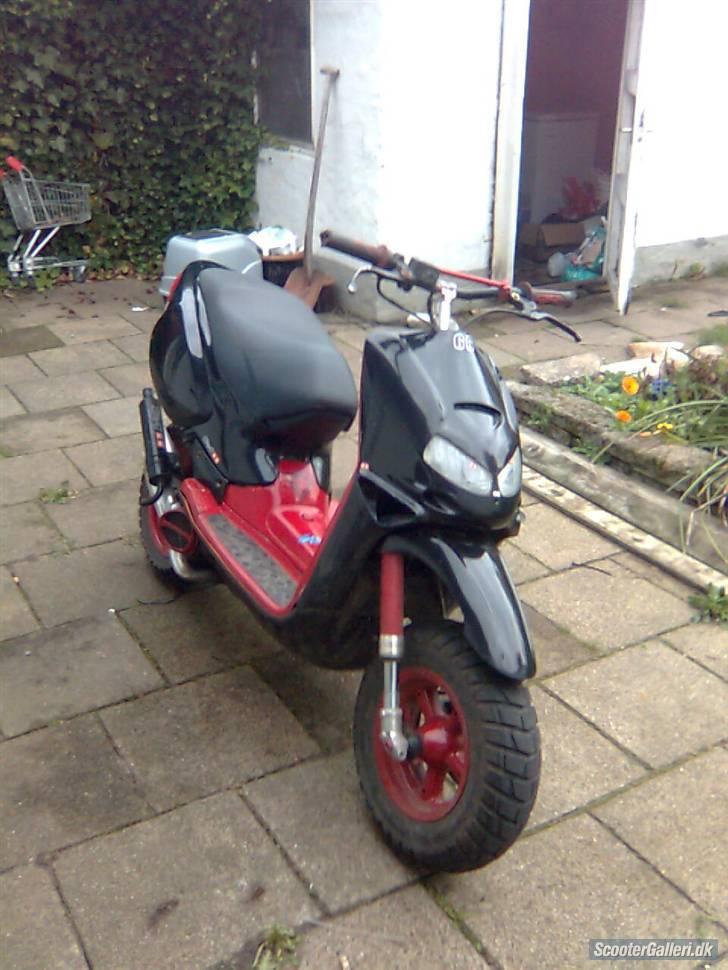 Aprilia rally byttet hot 50 billede 1