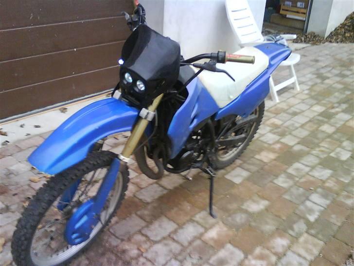 Suzuki Rmx billede 2