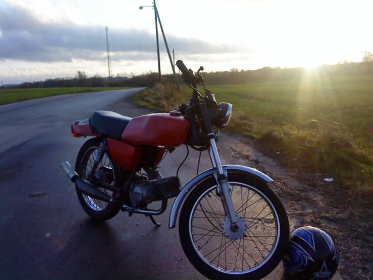 Suzuki dm 50solgt Savner dig :'( - nyt :D flot bagrund billede 6