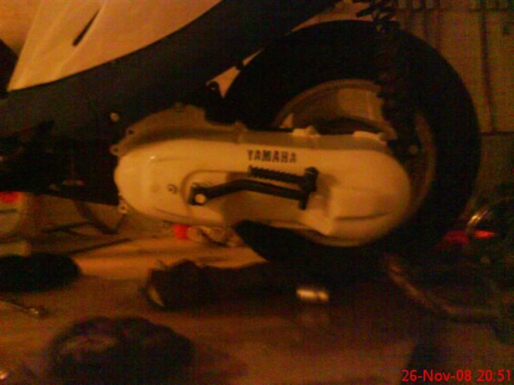 Yamaha Jog as - efter varioater skjoldet blev malet billede 8