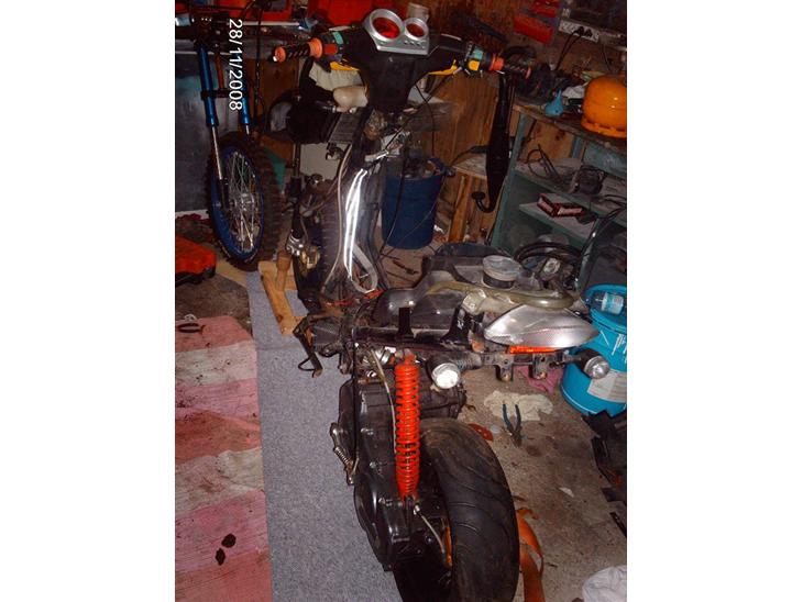 {{currentPhoto.altText}} billede {{currentPhoto.number}}