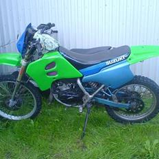 Suzuki RMX  BYTTET