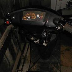 Yamaha jog solgt for 5500