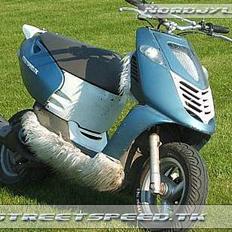 Aprilia Sonic (Solgt!)