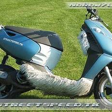 Aprilia Sonic (Solgt!)