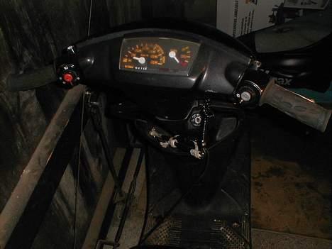 Yamaha jog solgt for 5500 billede 3