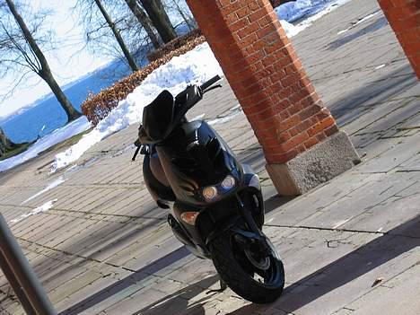 Aprilia SR50 DiTech SOLGT! billede 1