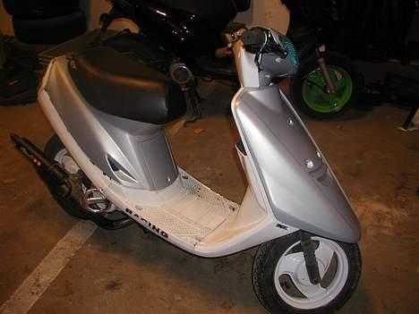 Yamaha Jog Fs / SOLGT - Igen Smukt! med stage 6 på! billede 1