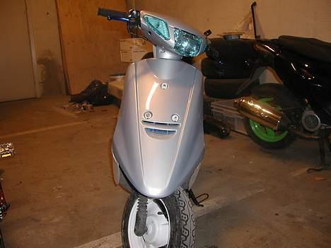 Yamaha Jog Fs / SOLGT - Forfra er den ikke smuk! billede 6