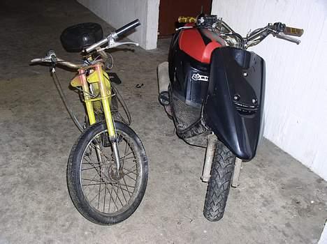 Yamaha Jog byttede til sonic - min grime puch og min fede jog :D billede 6