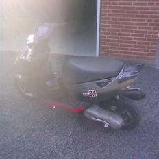 Aprilia sonic (byttet til Senda)