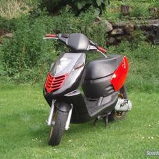 Aprilia sonic totalt skadet :S