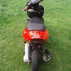 Aprilia sonic totalt skadet :S