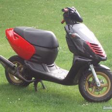 Aprilia sonic totalt skadet :S