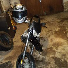 Derbi Senda x-treme sm Solgt