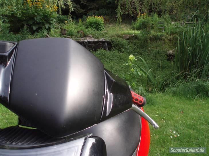 Aprilia sonic totalt skadet :S billede 5