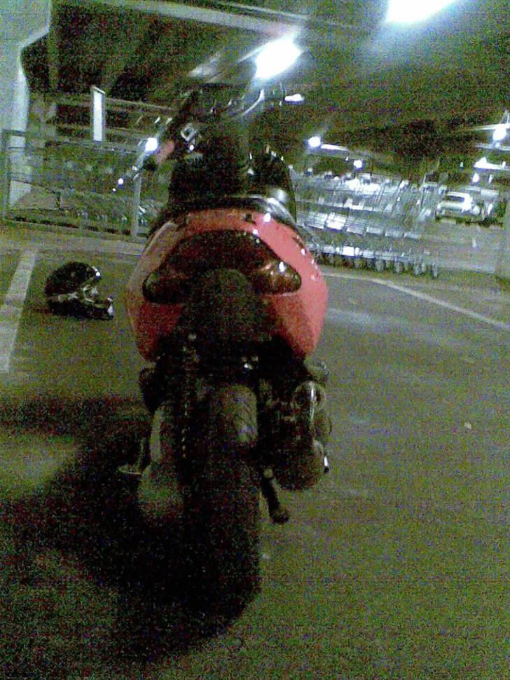 Aprilia sonic totalt skadet :S billede 16